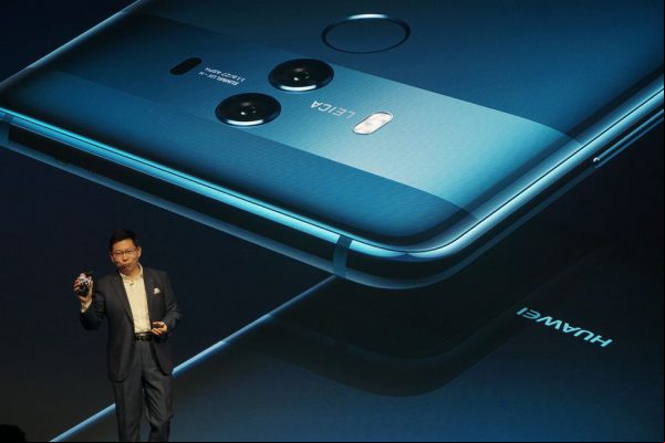 Huawei podría mostrar su primer teléfono plegable 5G en el MWC 2019