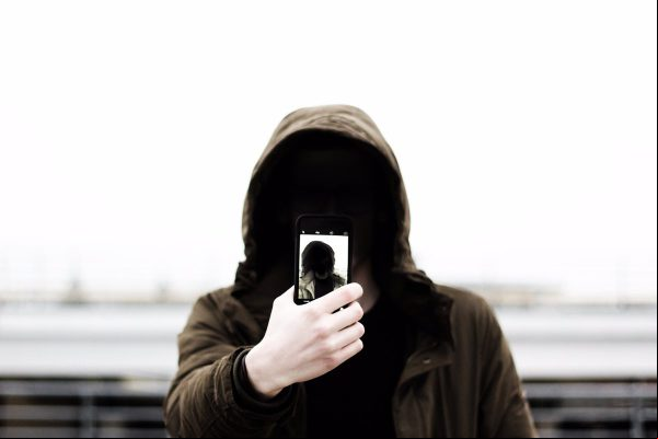 detectar Stalkerware móvil